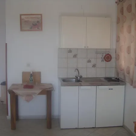 Elpida * 特拉佩扎奇